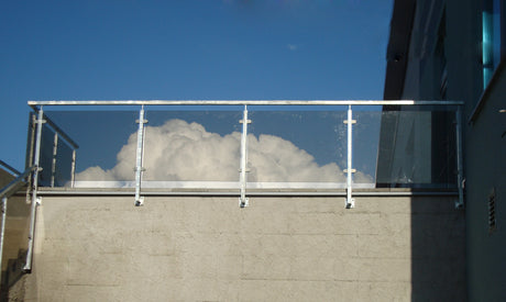 Držák výplně skla