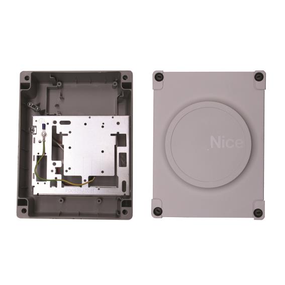 Skříňka pro elektroniku MC424/MC824H