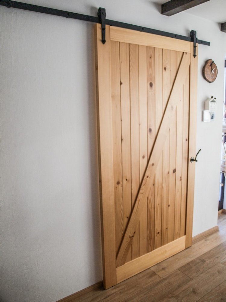 Kování pro posuvné dveře - "Gladio"