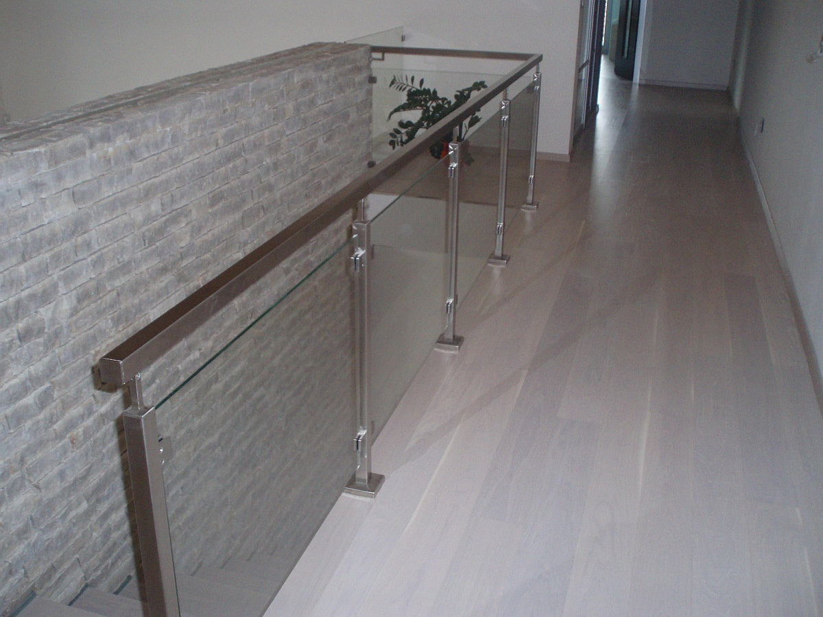 Držák výplně skla